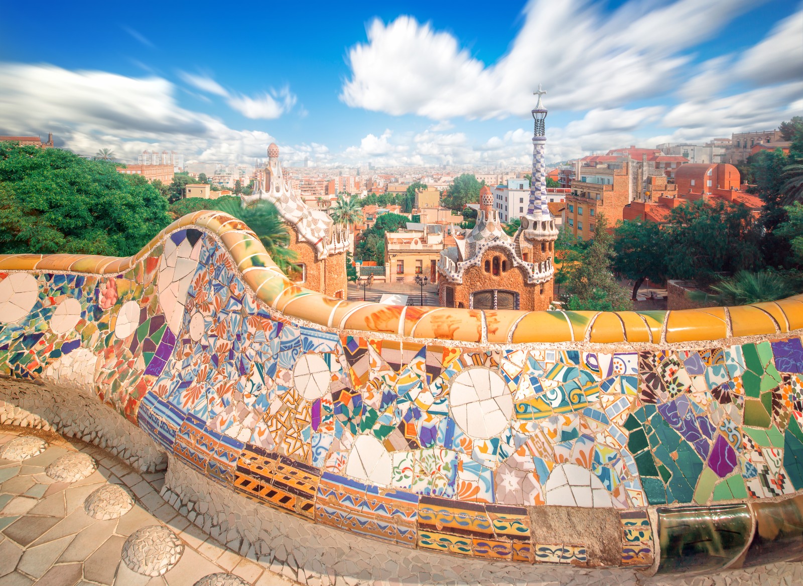 Barcellona, vista sulla città e sul mare